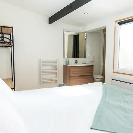 Nocleg ze śniadaniem **auberge De L'aude**