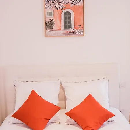 **auberge De L'aude** 4* カルカソンヌ